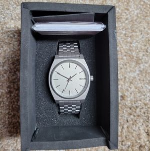 Nixon Time Teller Watch